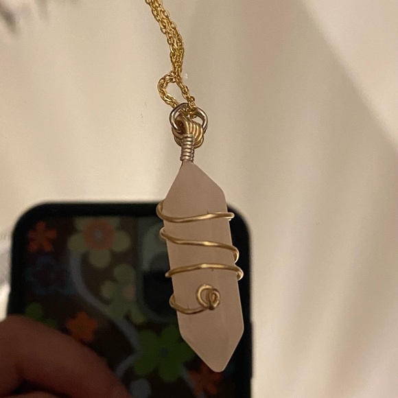 Wired wrapped Crystal Rose Quartz DT necklace - Picture 2 of 6